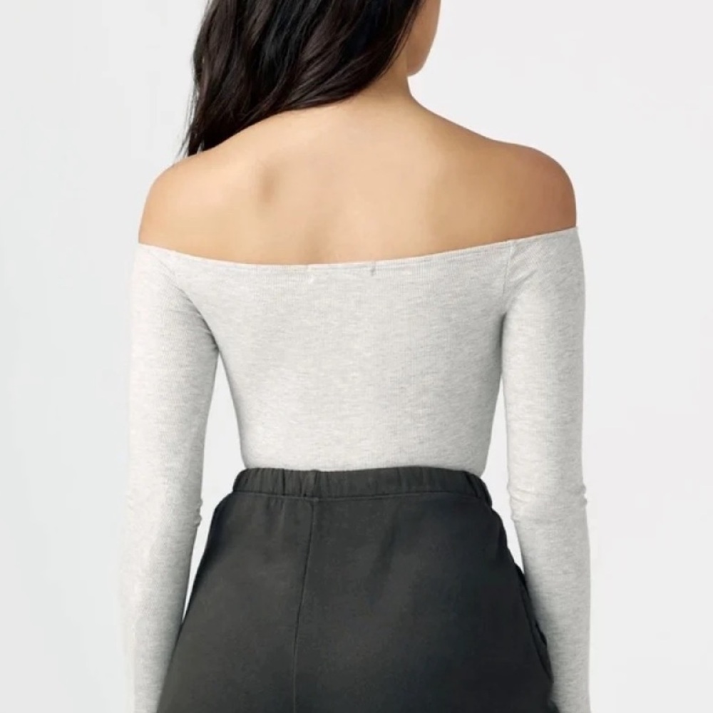 Joah Brown Ribbed Long Sleeve Top - Picture 3 of 5
